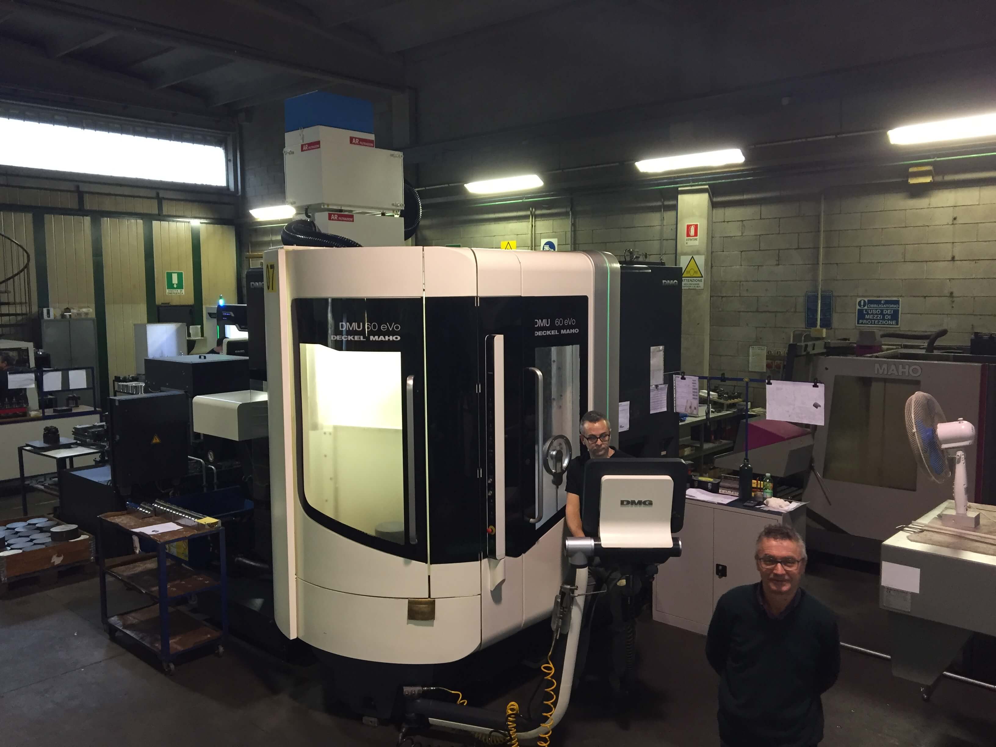 AR Filtrazioni | Aspiratori nebbie oleose per centri di lavoro CNC Mori Seiki - Deckel Maho